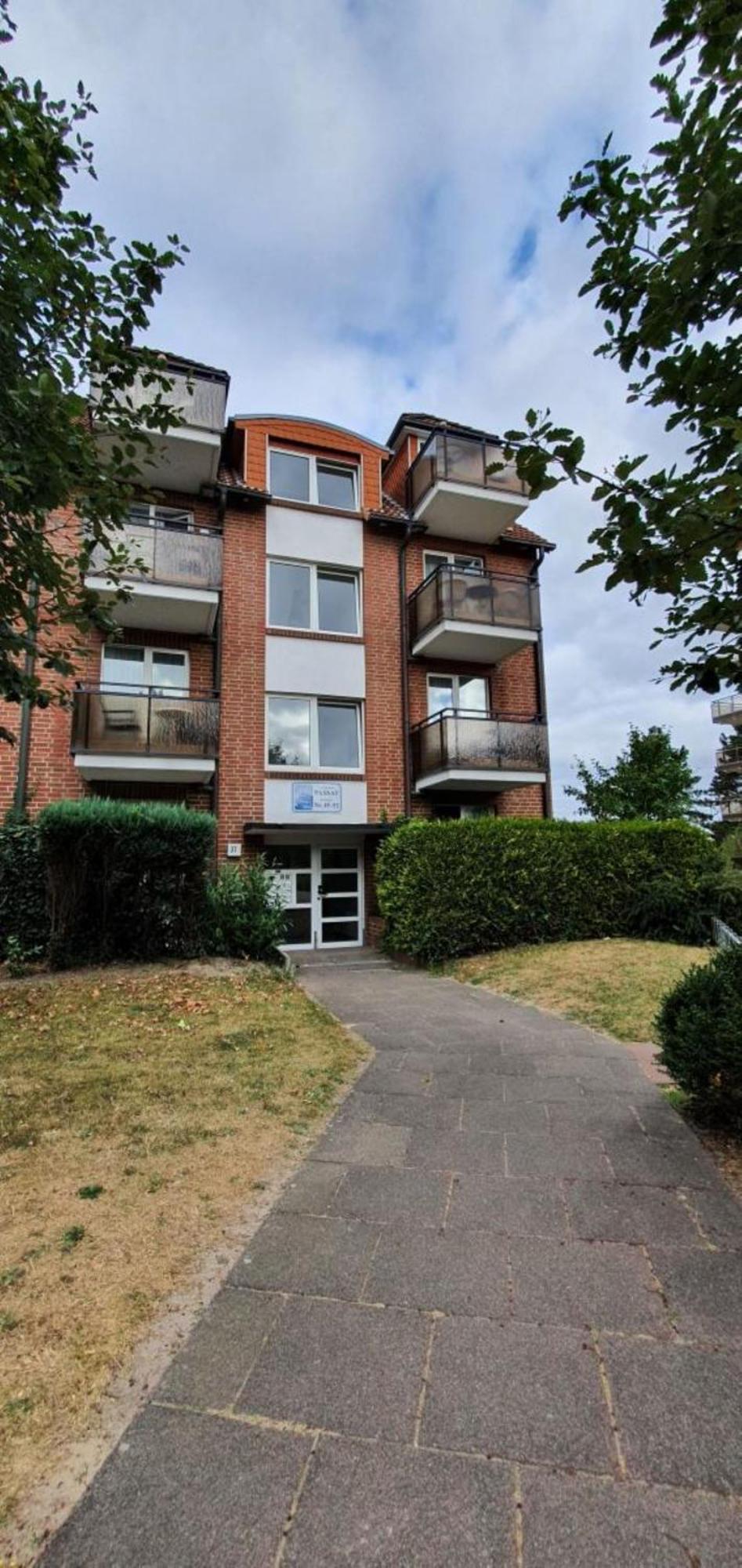 Ferienwohnung Mit Seeblick Und Schwimmbadnutzung In Cuxhaven Exterior photo